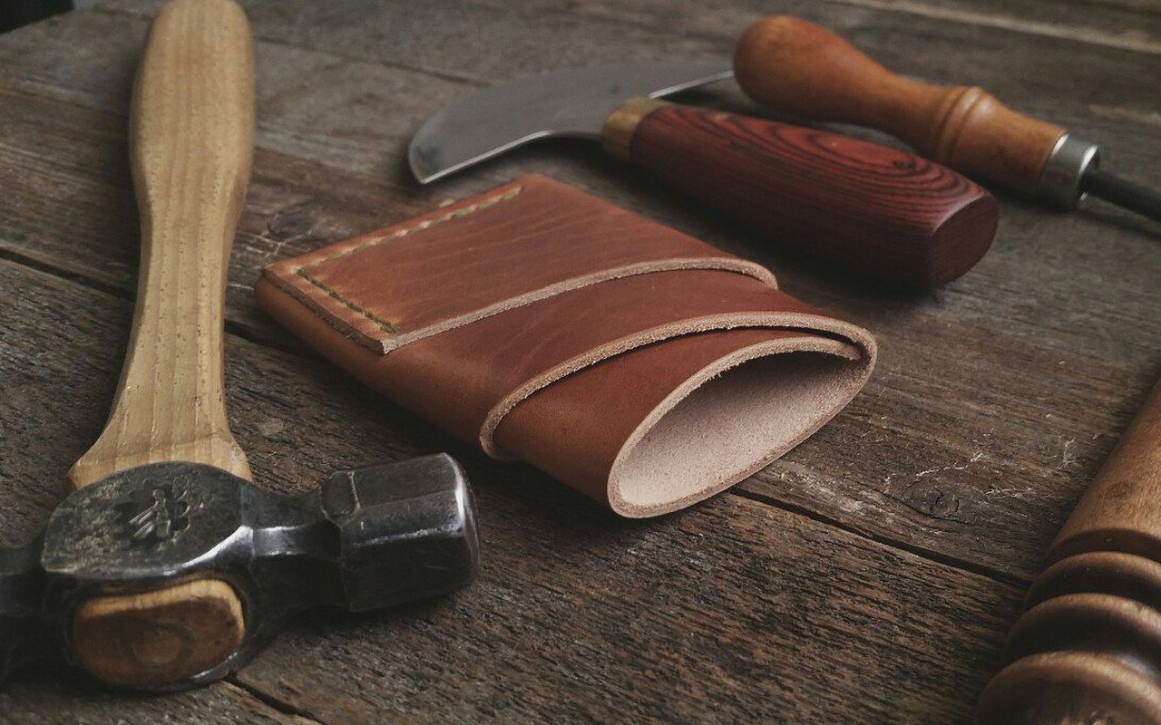 Craft & Lore Port Wallet Everyday Carry